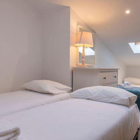 Condessa 2Bdr Duplex By Lovelystay Lisboa Exterior foto