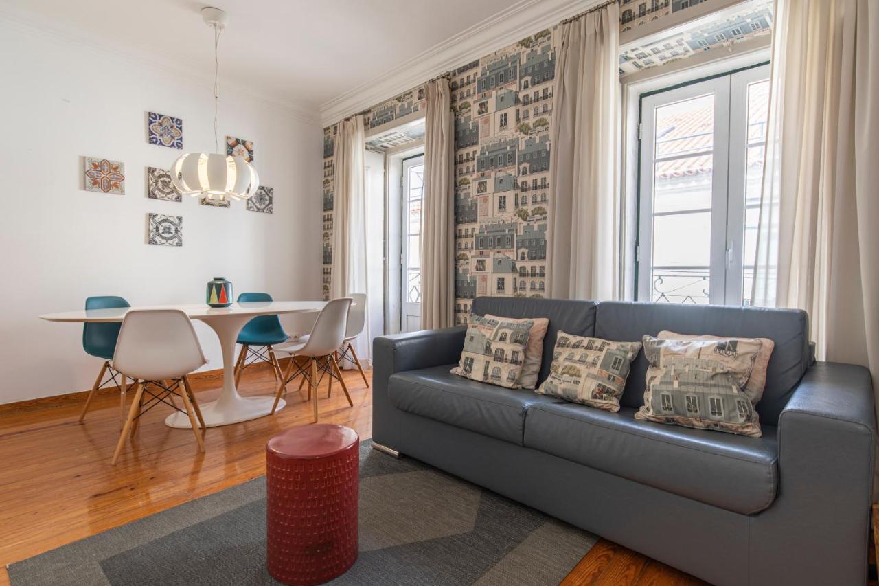 Condessa 2Bdr Duplex By Lovelystay Lisboa Exterior foto